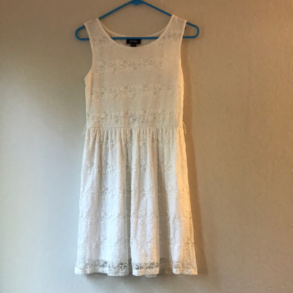 White lace dress.